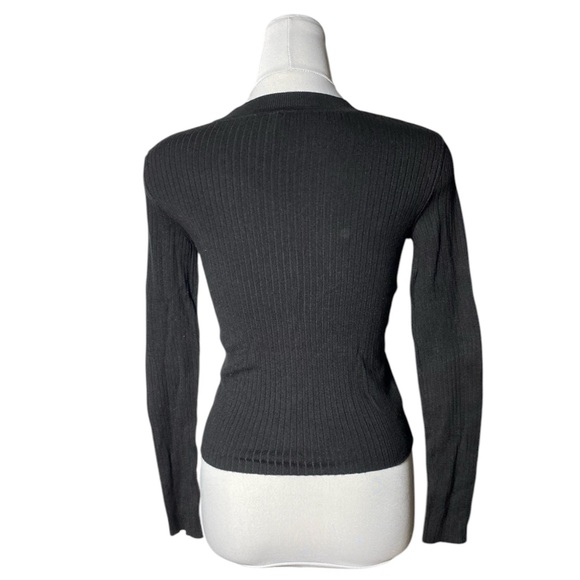 H&M Long Sleeve Ribbed Top - Picture 2 of 6